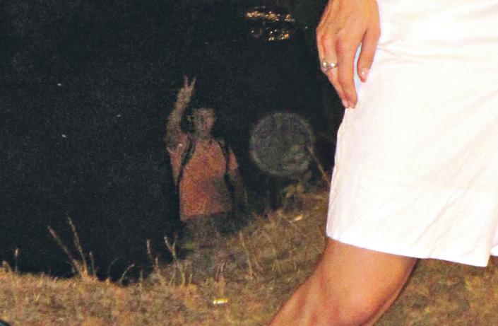 Ő a margitszigeti szatír vagy csak örül, hogy fotózod?