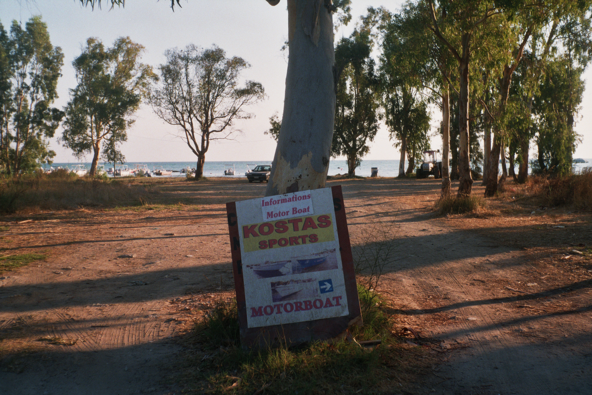 Illustration for article titled Durrell paradicsomából kopottas nyaralósziget lett Korfu