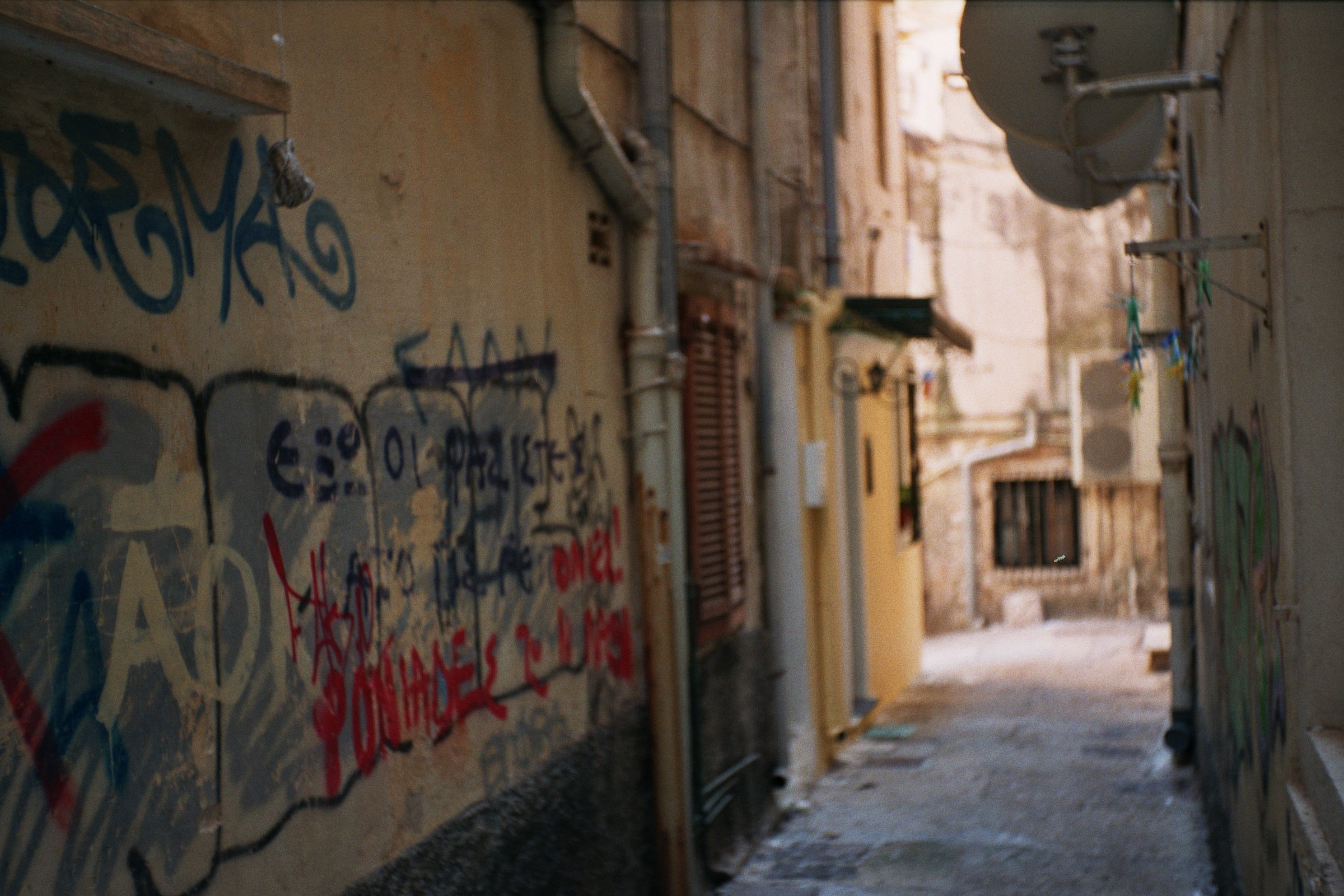 Illustration for article titled Durrell paradicsomából kopottas nyaralósziget lett Korfu