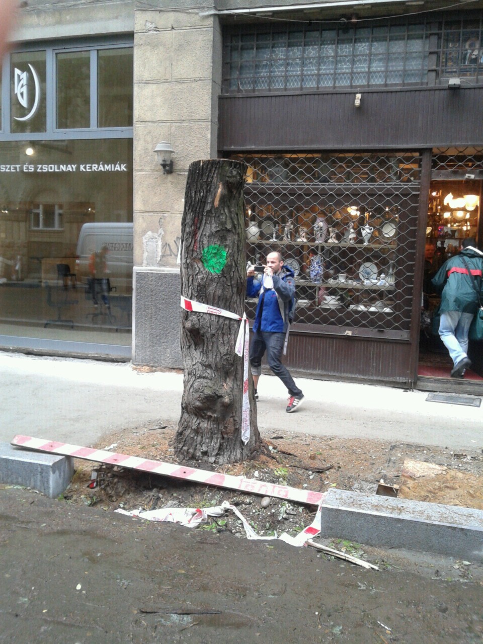 Illustration for article titled Ez tényleg a tízmillió faszakértő országa