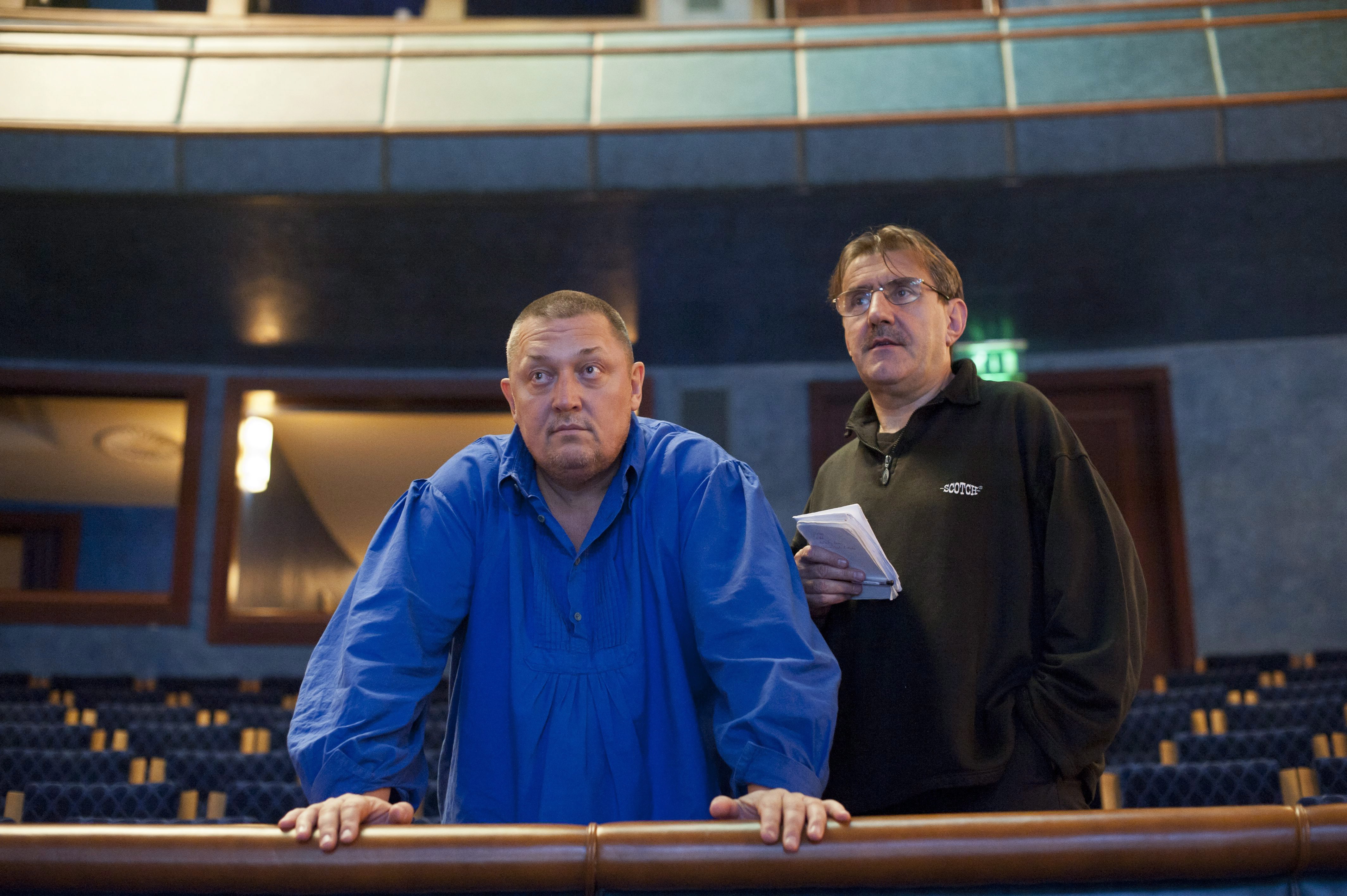 Hipnotizál Vidnyánszky Attila ruhája