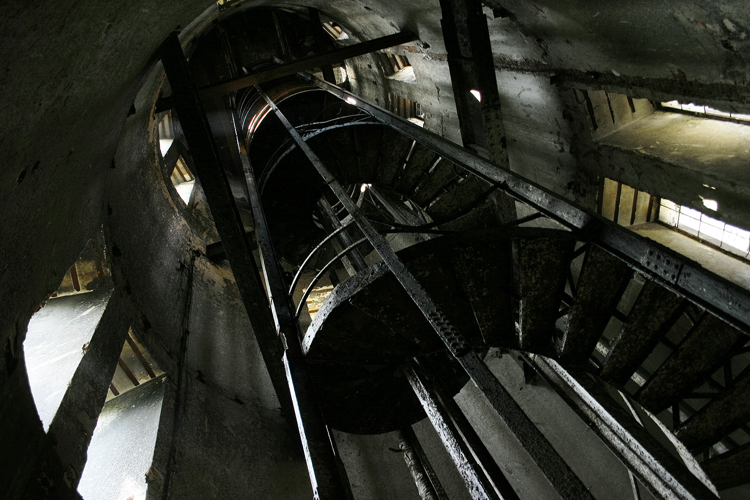 Illustration for article titled Éljen! Kevésbé bűzlik a gázgyár, mint hét éve!