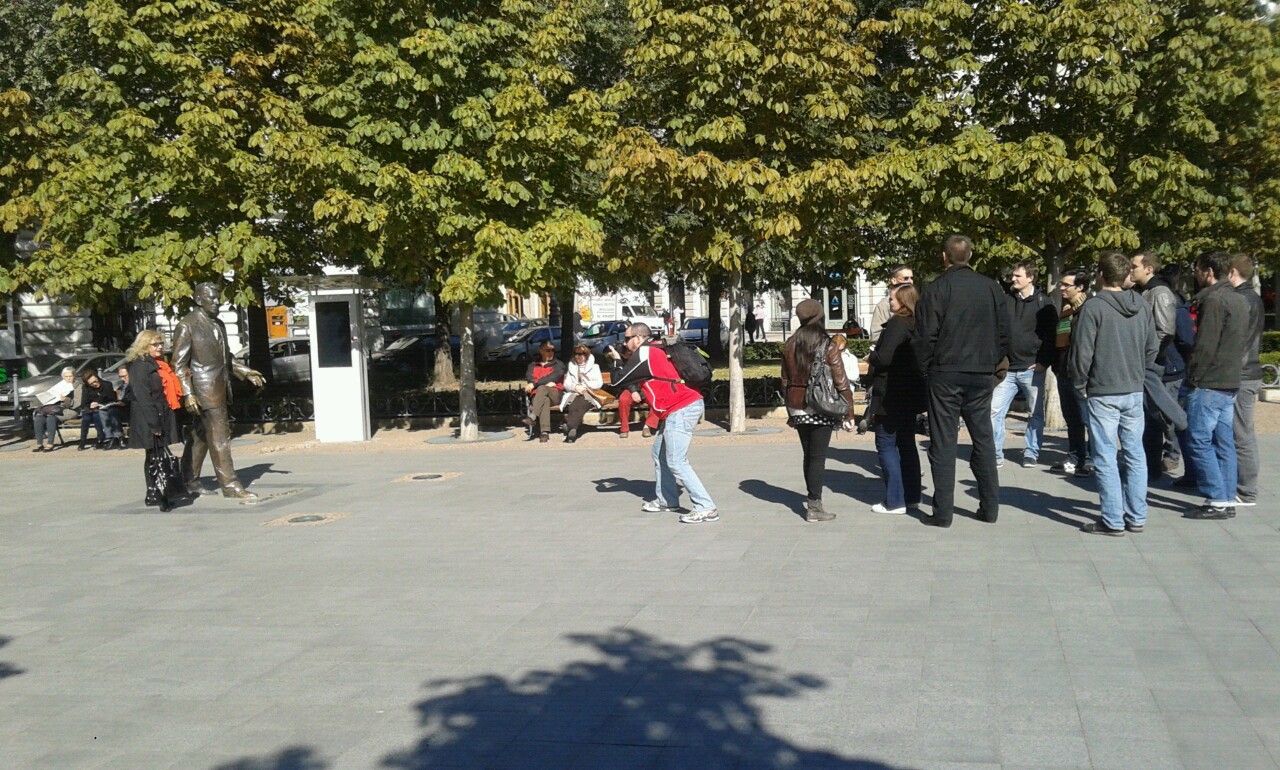 Illustration for article titled Rogán Antal nem felejtünk / Szar Tóni vagy / Nem Szent Antal