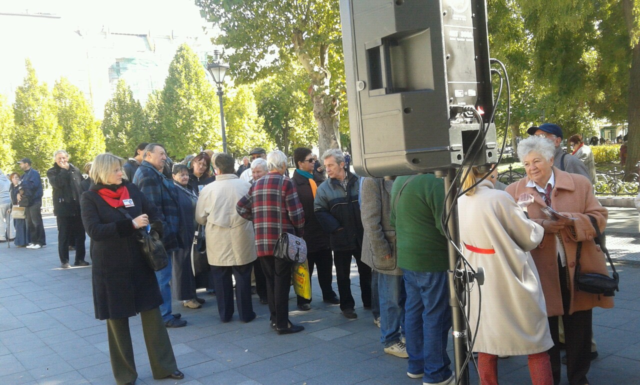 Illustration for article titled Rogán Antal nem felejtünk / Szar Tóni vagy / Nem Szent Antal