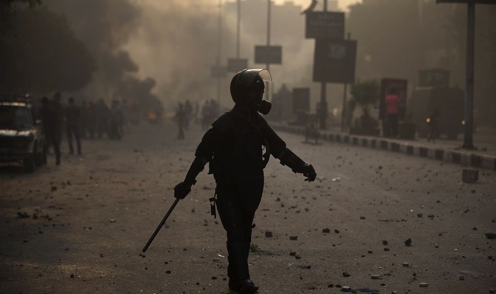 51-en haltak meg tegnap Egyiptomban az utcákon