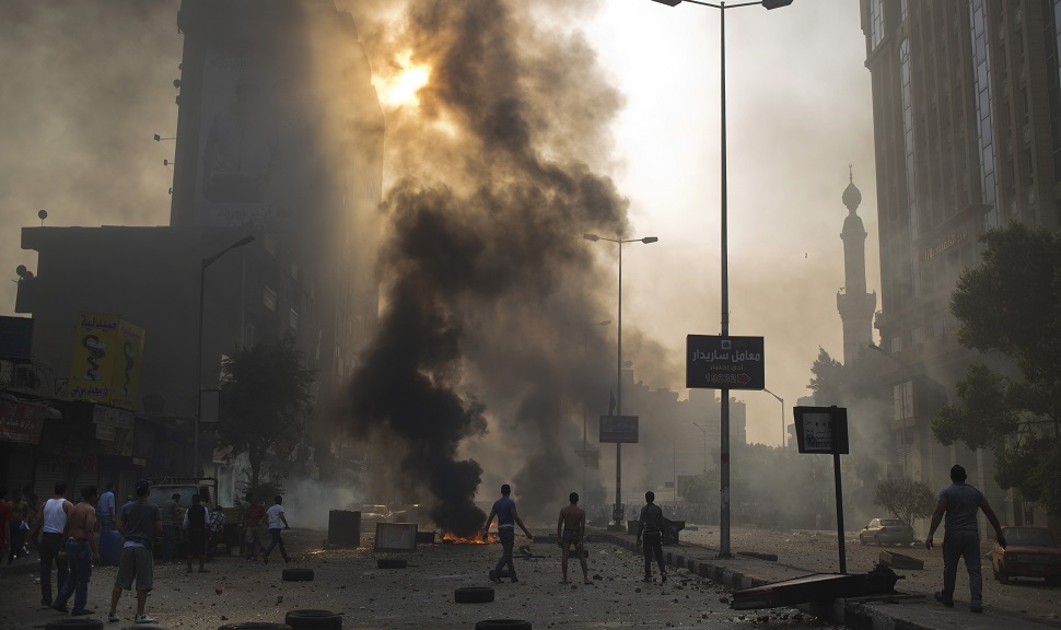 Illustration for article titled 51-en haltak meg tegnap Egyiptomban az utcákon