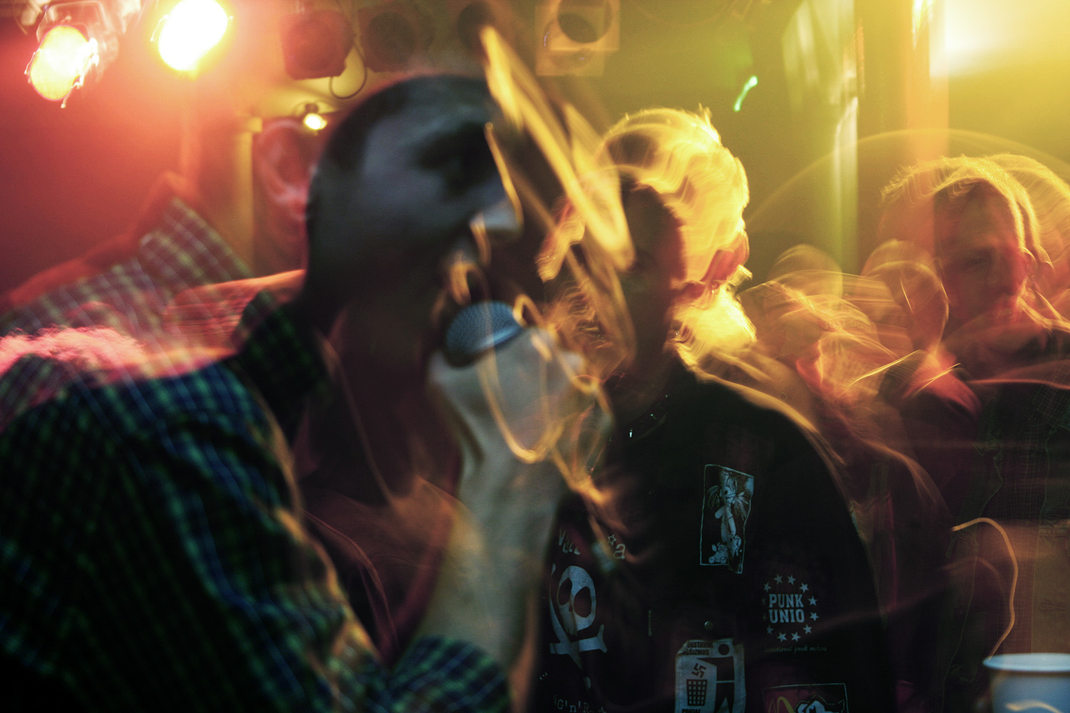 Illustration for article titled Porban fuldoklik a Nagyvárad tér. Kösz, Ludovika!