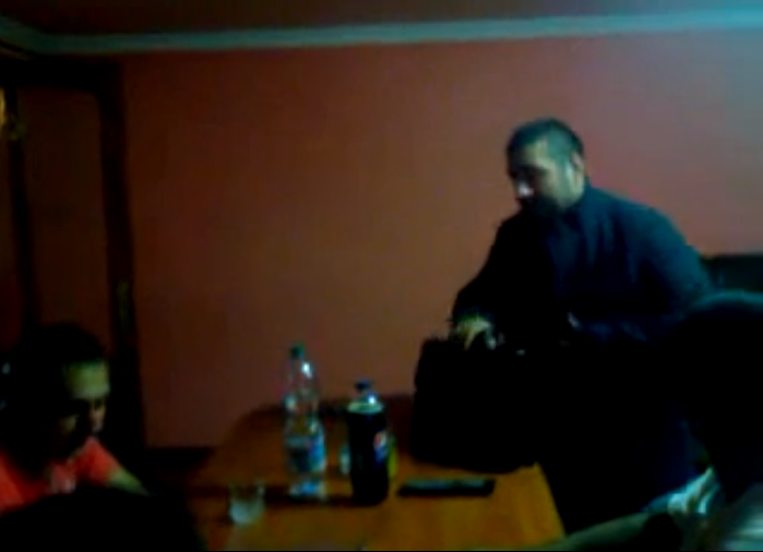 Kamu lehet-e az elképesztően gyanús, dominózó cigányos film?