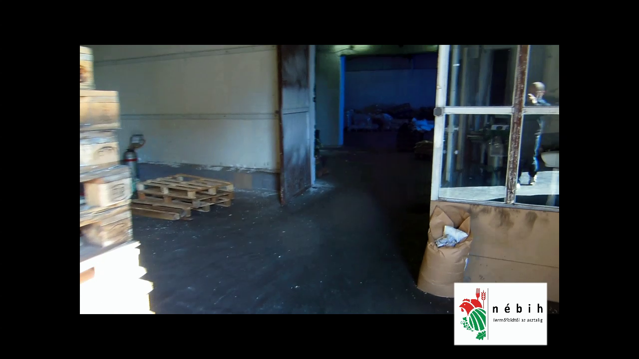 Illustration for article titled Ez az illegális paprikacsomagoló úgy néz ki mint egy droglabor