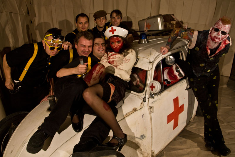 Meg tudnának állítani az állatok egy zombitámadást? Ezek igen!