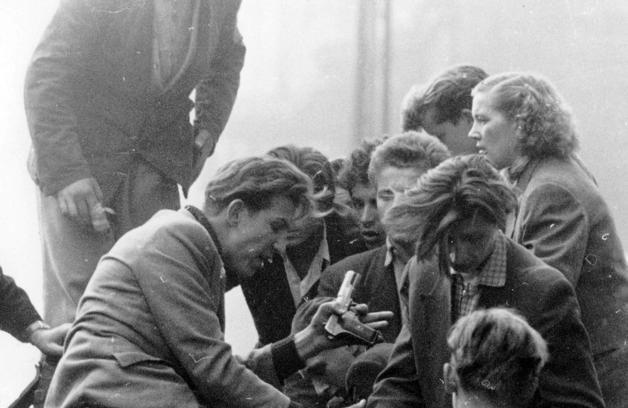 Szerintetek melyik a legmenőbb 56-os fotó?