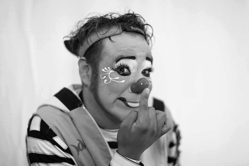 Illustration for article titled Nem bírom levenni a szemem ezekről a rémisztő mexikói bohócokról