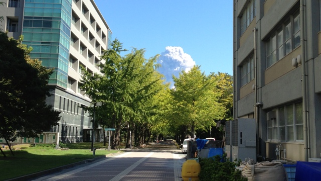 Lementem a közértbe és kitört a vulkán