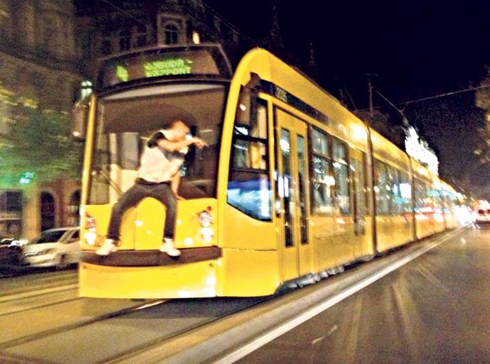 Azt hittem nem is lehet a Combinón tujázni, pedig de, itt a bizonyíték