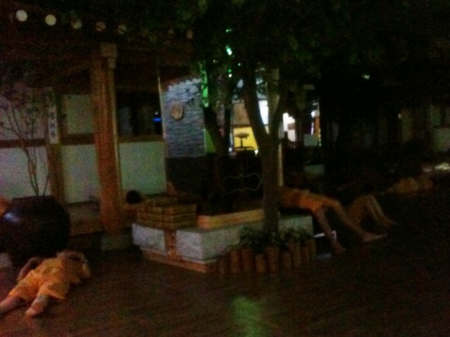 Illustration for article titled Megmásztuk a donáldkacsázás Everestjét