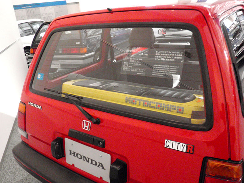 Illustration for article titled Egész nap cikáznánk ezzel a japán robogócskával