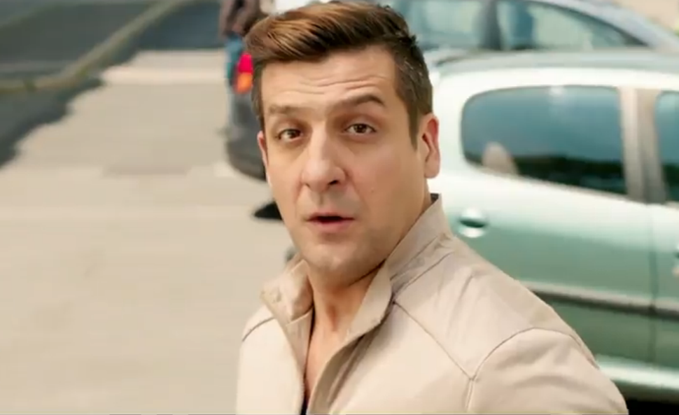 Hirtelen a cicik érdeklik a meleg Csányi Sándort