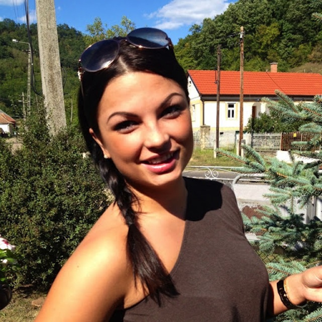 MSZP-s káder és Schmuck Andor szóvivője szívatják Bajnait