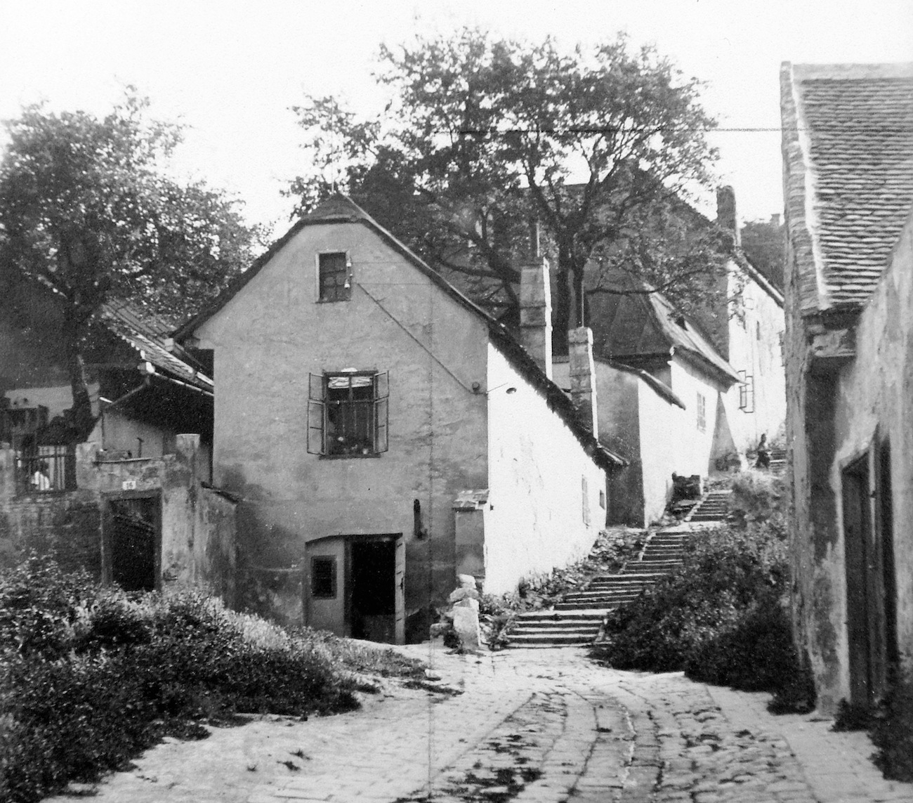 Illustration for article titled Falu a városban – nyolcvan éve kezdték meg a Tabán bontását