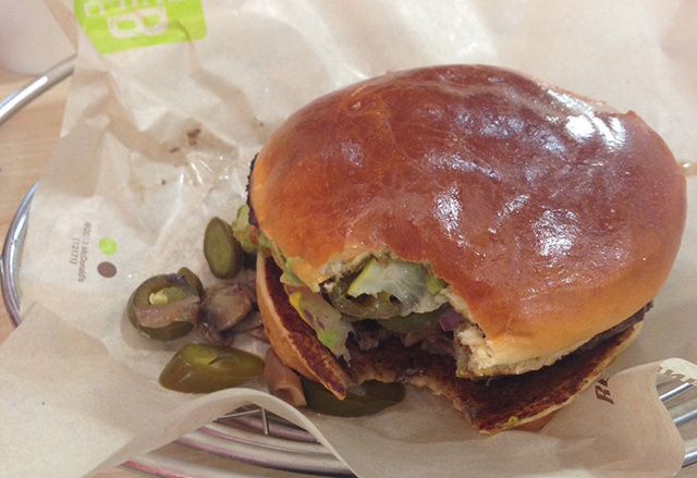 Már létezik egy McDonald's, ahol te rakhatod össze a hamburgered