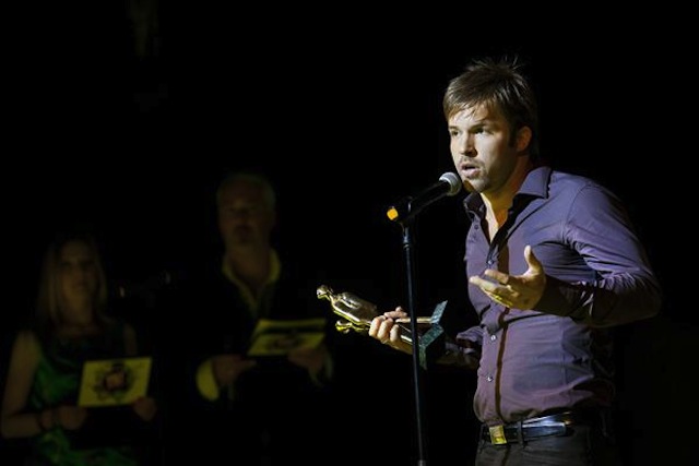 Jól visszaszólt a buzizó Sebestyén Balázséknak Teczár Szilárd