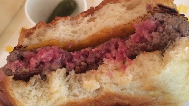 Nagyon finom, tényleg medium rare, omlós