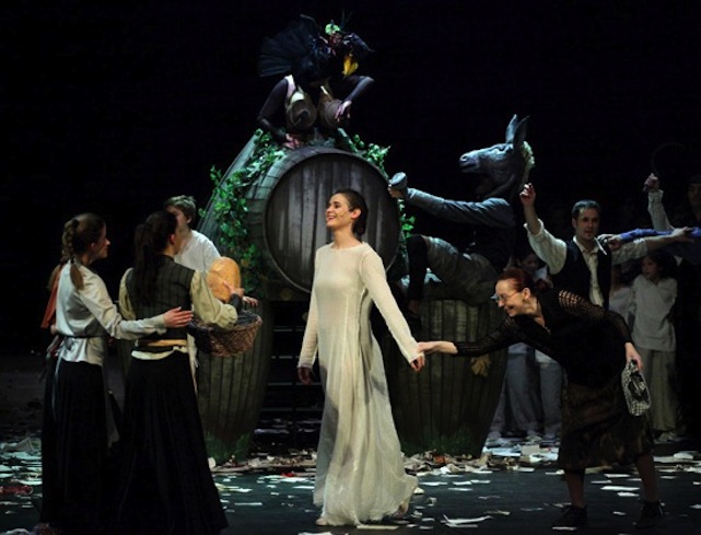 Vidnyánszky megrendezett egy békemenetes Orbán-beszédet