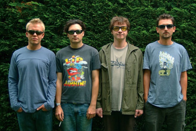 Bombameglepetés: Belgium nyerte a 2014-es vébét!