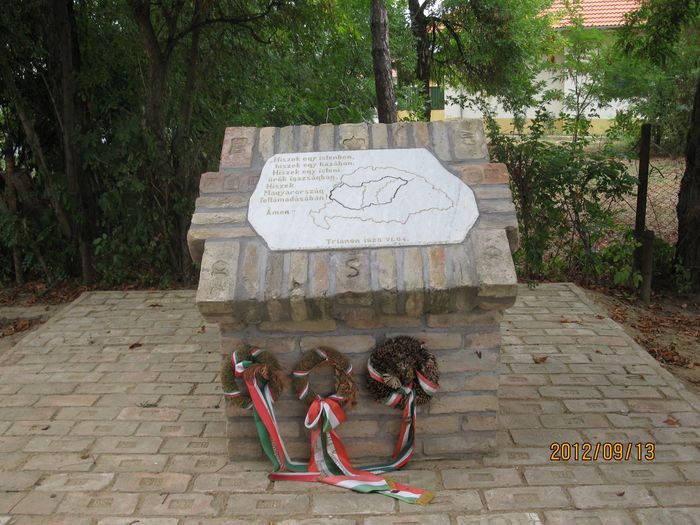 Illustration for article titled Nekünk még legalább két-három Trianon kéne, de hamar!