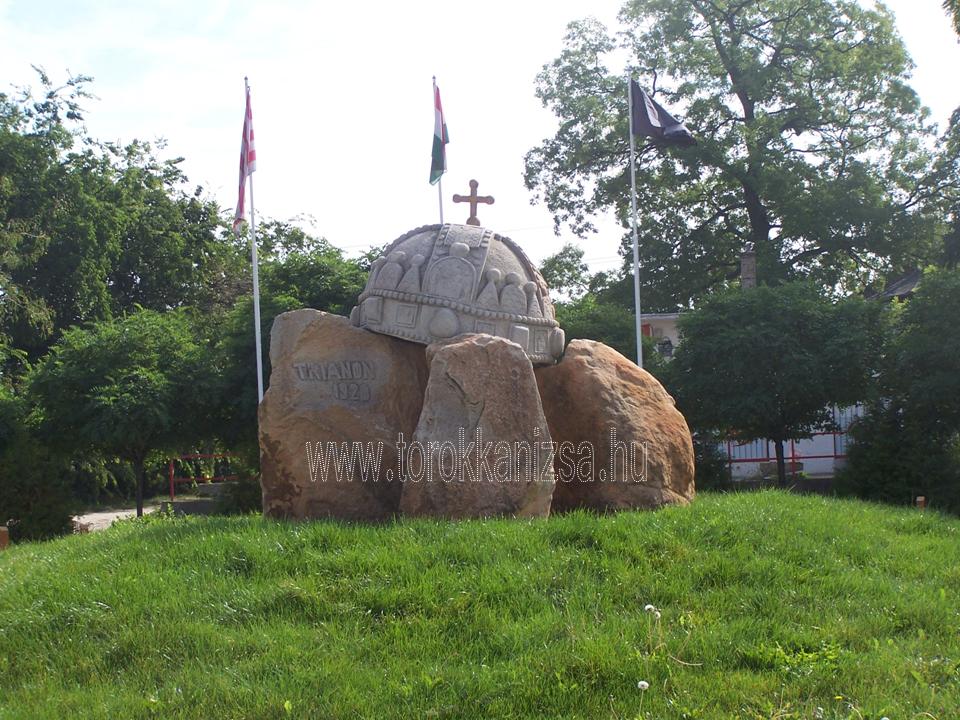 Illustration for article titled Nekünk még legalább két-három Trianon kéne, de hamar!