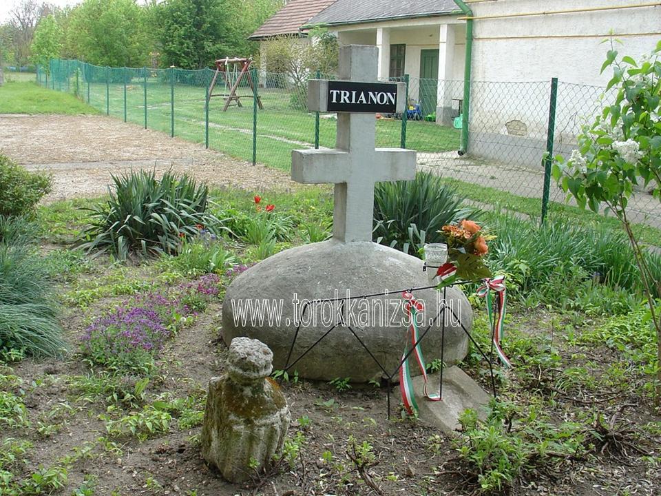 Illustration for article titled Nekünk még legalább két-három Trianon kéne, de hamar!