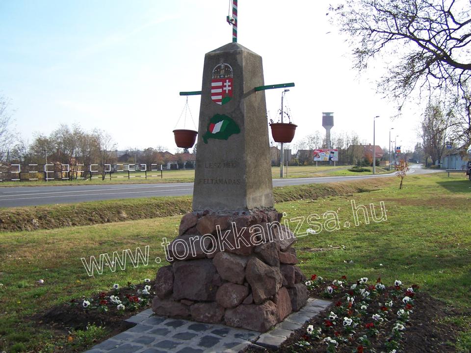 Illustration for article titled Nekünk még legalább két-három Trianon kéne, de hamar!