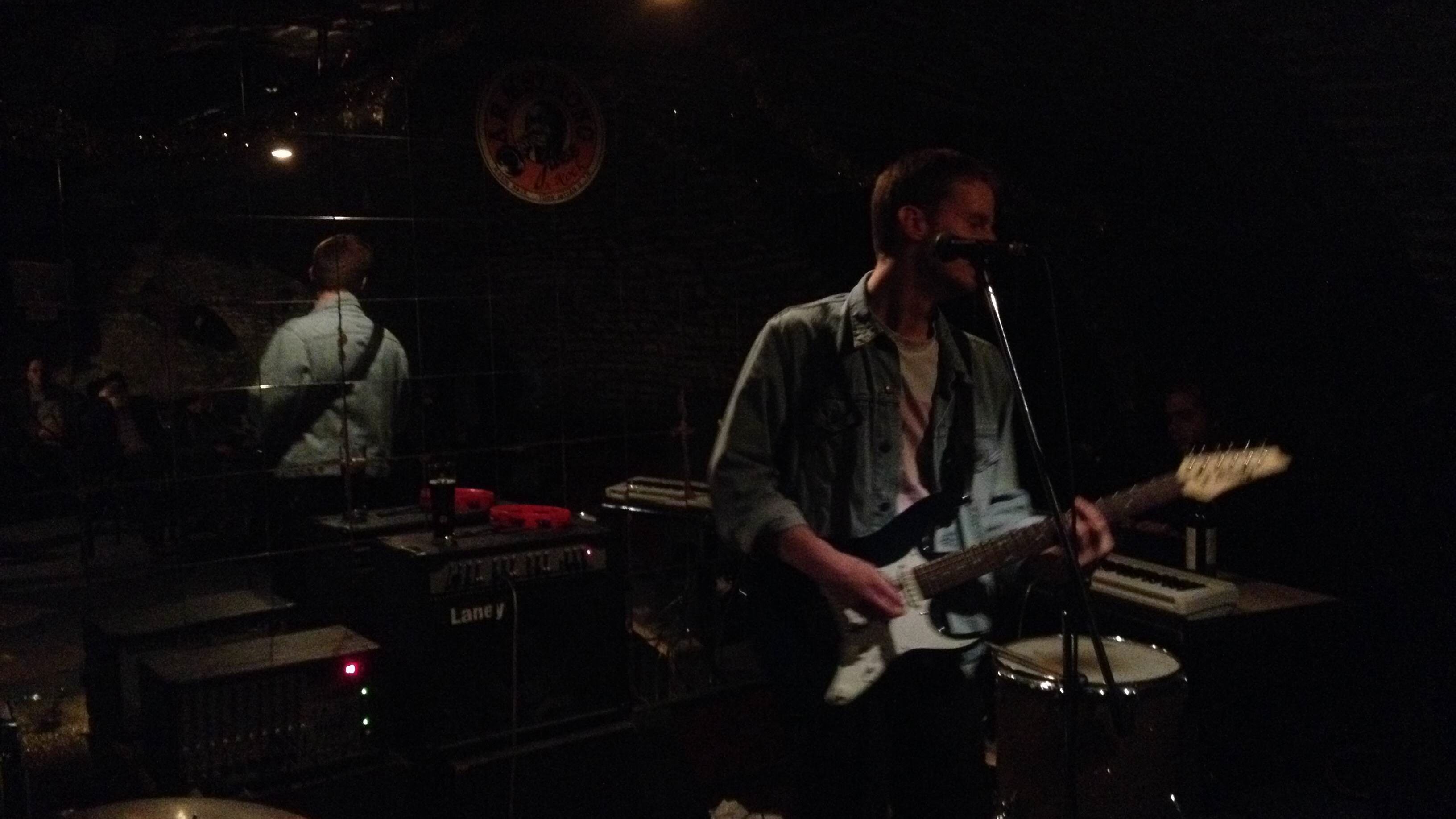 Illustration for article titled Elmentem vidékre turnézni két magyar zenekarral és ez lett a vége