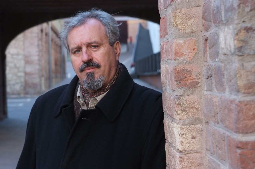 Elrontott pár emailt, 5 nap után kirúgták a híres pécsi sajtóst