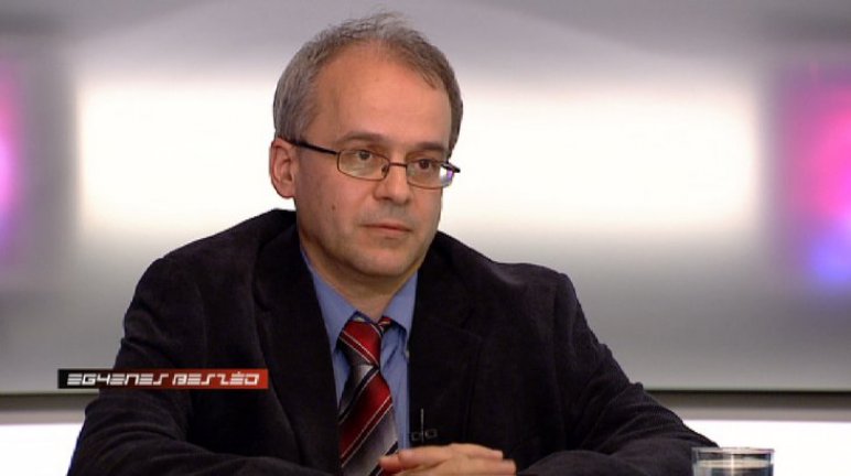 Azta, máris elindult a koncepciós per előkészítése?