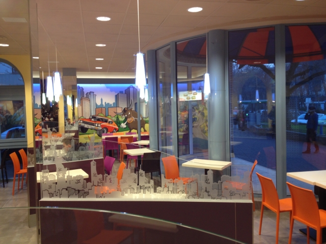 Illustration for article titled A budagyöngyei meki romjain már ki is virágzott valami bizarr izé