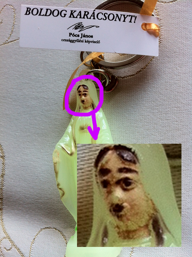 Illustration for article titled Hitler-bajusz jelent meg a fideszes Szűz Márián?