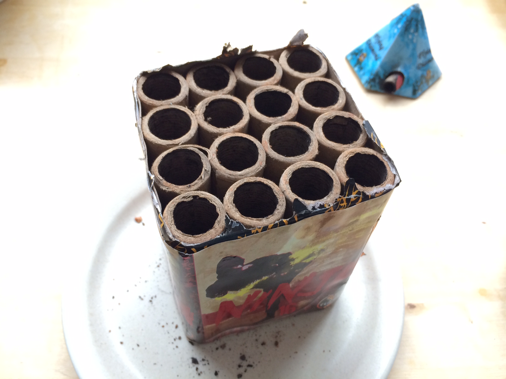 Illustration for article titled Otthon is lehet Bem apó a buli! Majdnem megölt egy rakéta