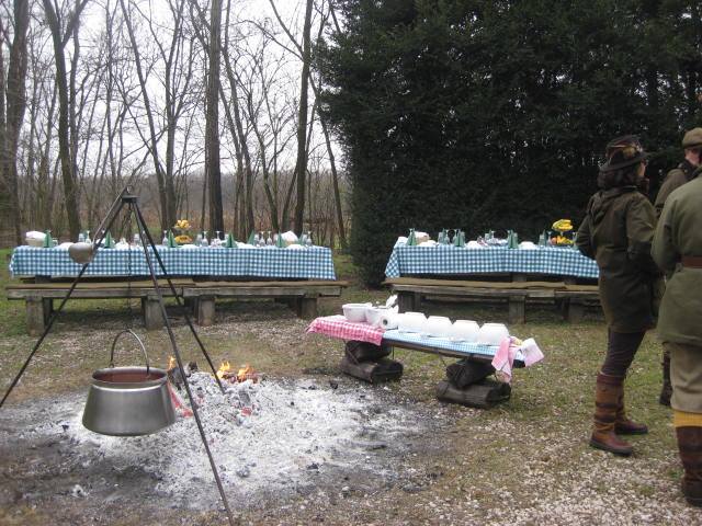 Illustration for article titled 913 lelőtt állat, fenéken pálcázás - így mulat egy fideszes magyar úr