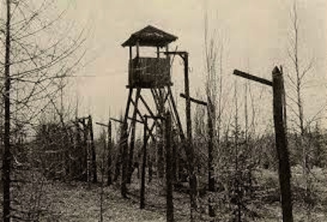 A nap kérdése: van-e ennek köze a friss magyar-szovjet barátsági szerződéshez?