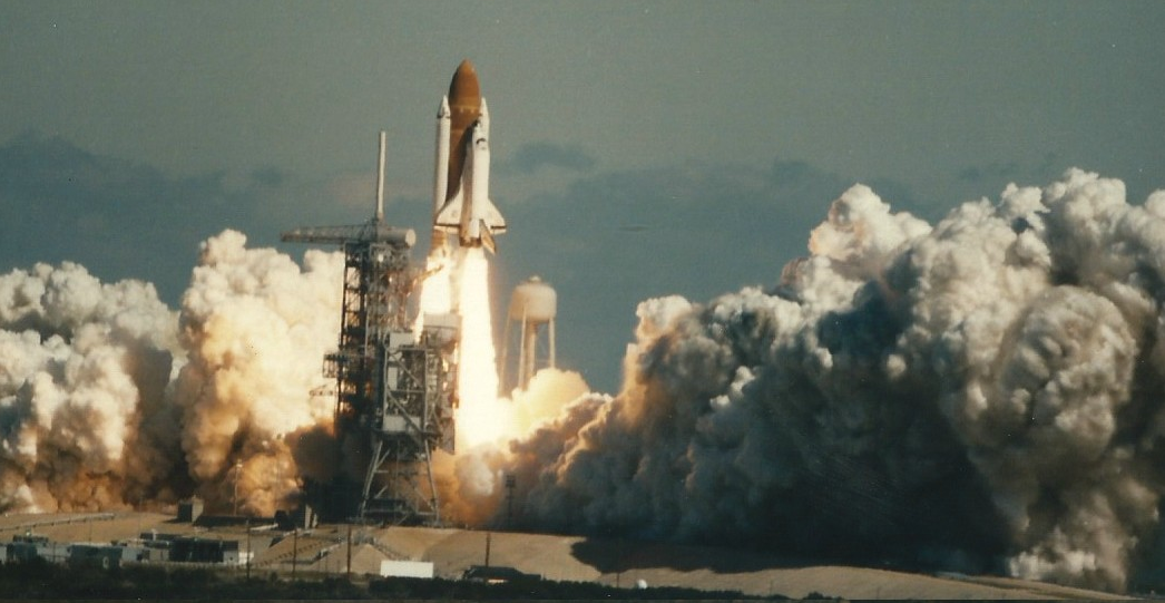 Soha nem látott képeken a Challenger kilövése és pusztulása