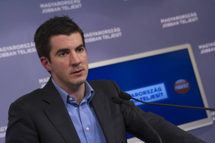 Kocsis Máté tudja, hogy kiket hallgattak le, de nem mondja meg