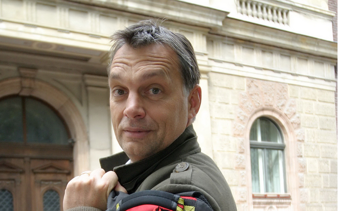 A Bors szerint Orbán hátizsákja befolyásolja az eurót, én megadom magam