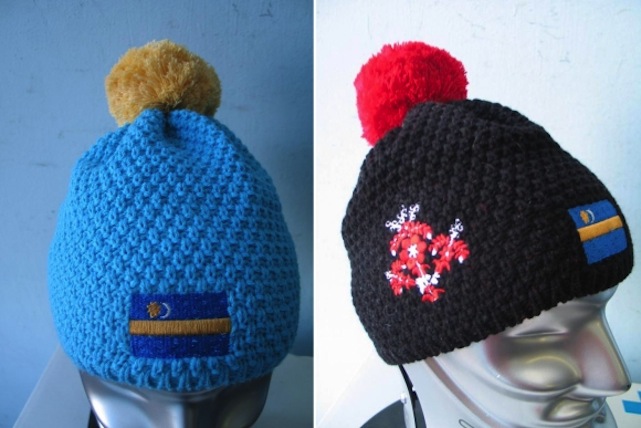 Illustration for article titled A fenéken kalocsai minta, a homlokon székely zászló