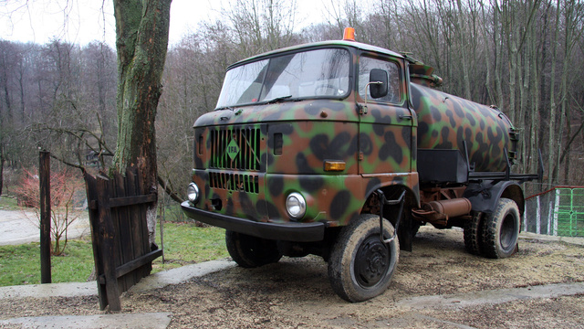 Nem szarozott, vett egy szippantóautót