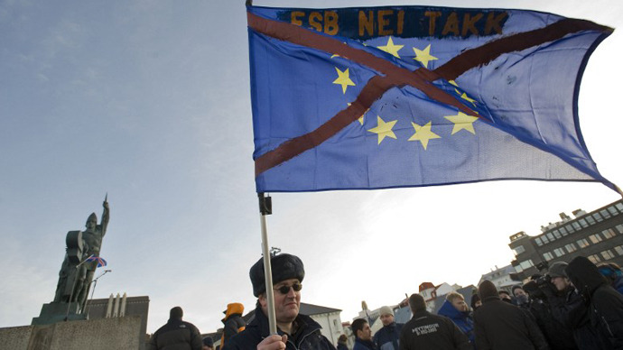 Izland mégsem kér az Európai Unióból