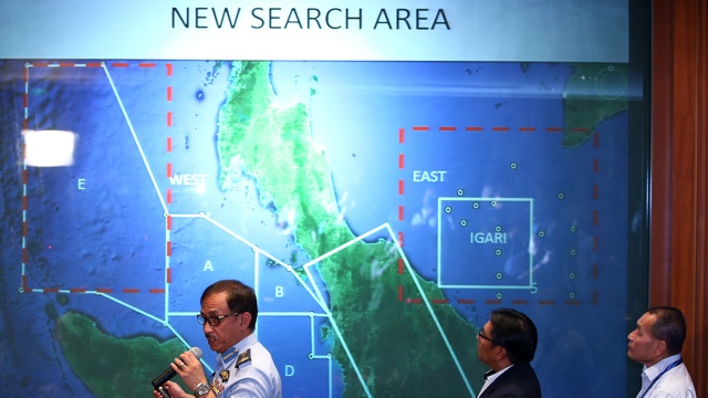 Már kínai műholdak is keresik az eltűnt maláj utasszállítót