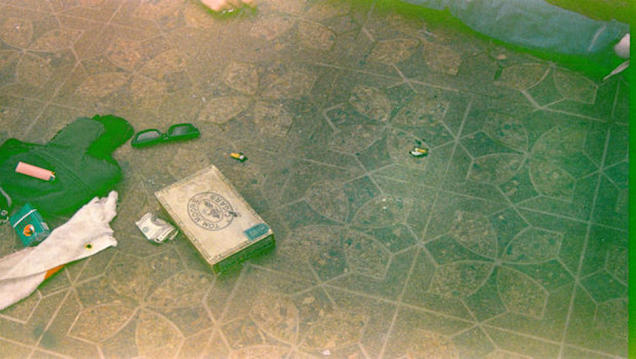 Illustration for article titled Virágágyásba szúrt levéllel búcsúzott Kurt Cobain