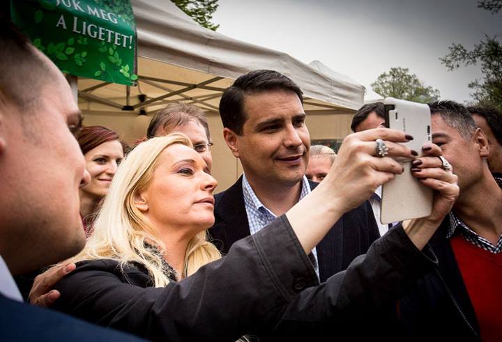 Illustration for article titled Mit művelsz, Magyarország? (percről percre)