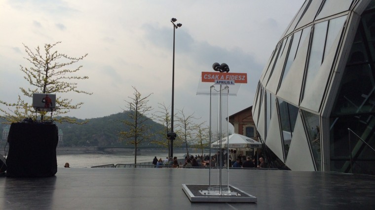 Illustration for article titled Mindjárt vége, Magyarország! (percről percre)